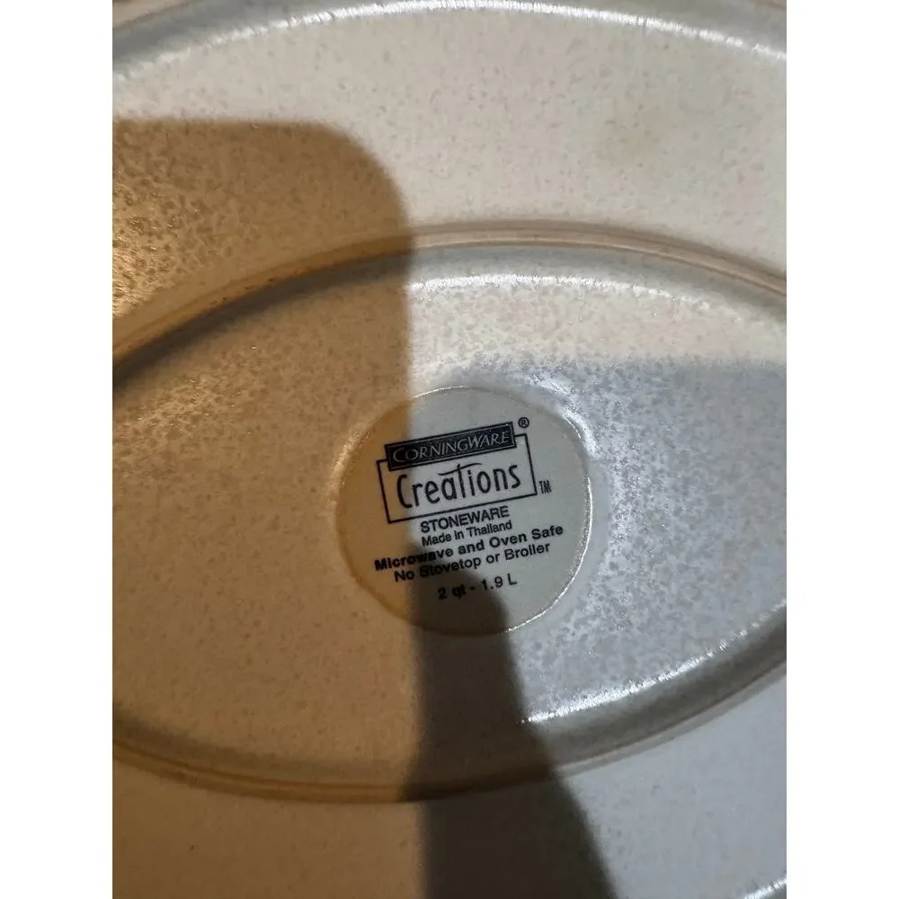CorningWare Creations stoneware casserole dish cream sandstone w/matching lid
